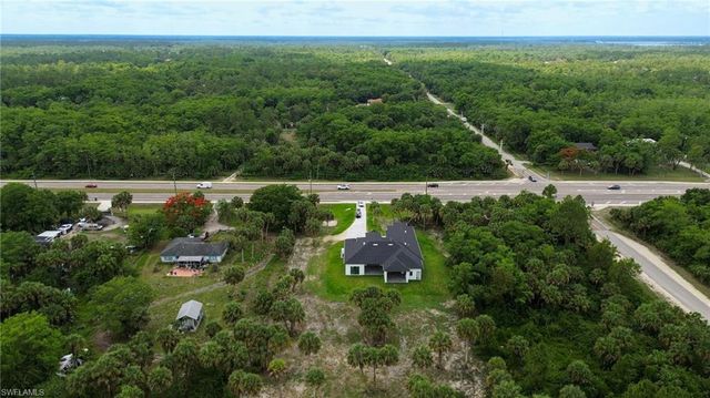 649 Golden Gate BLVD E, Naples, FL 34120
