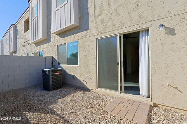 2231 W LAURIE Lane, Phoenix, AZ 85021