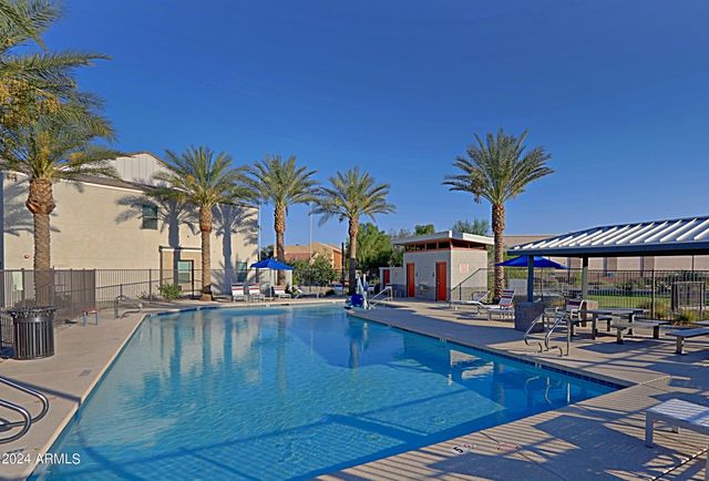 2231 W LAURIE Lane, Phoenix, AZ 85021