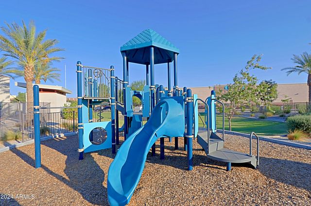 2231 W LAURIE Lane, Phoenix, AZ 85021