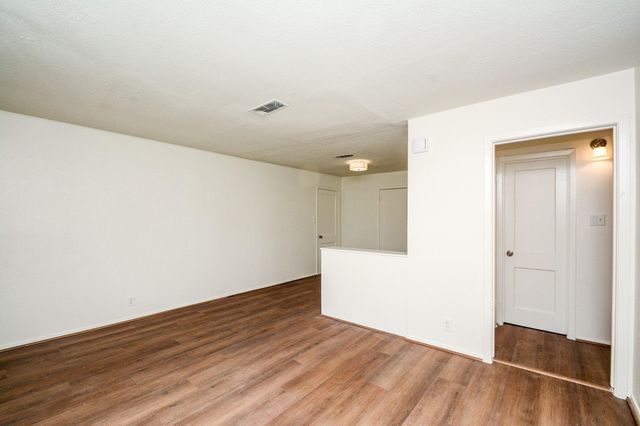 1302 Lamesa Avenue, Pasadena, TX 77506