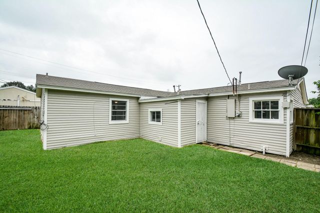 1302 Lamesa Avenue, Pasadena, TX 77506