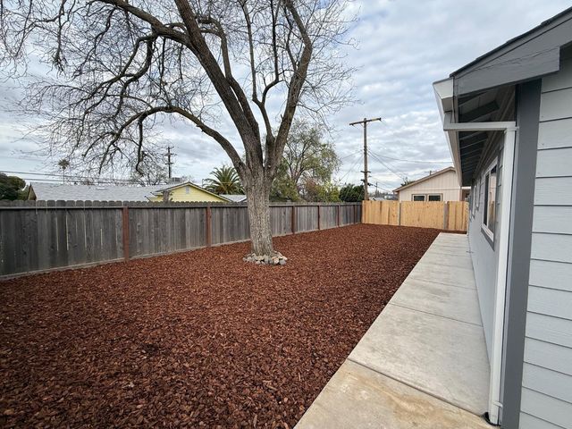 4407 Arrowood Ct, Sacramento, CA 95842