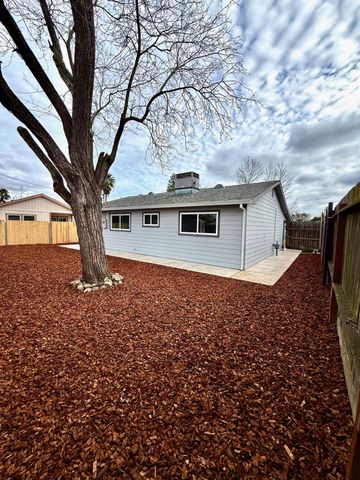 4407 Arrowood Ct, Sacramento, CA 95842