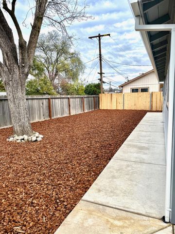 4407 Arrowood Ct, Sacramento, CA 95842