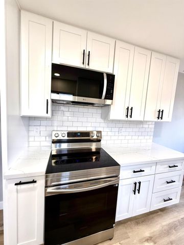 4407 Arrowood Ct, Sacramento, CA 95842