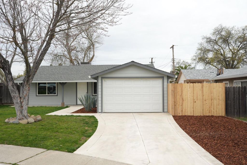 4407 Arrowood Ct, Sacramento, CA 95842