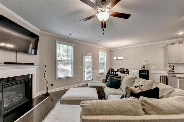 117 Hibiscus Court, Woodstock, GA 30188