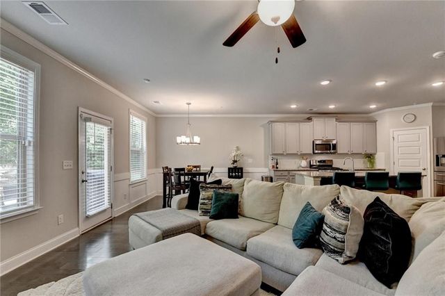 117 Hibiscus Court, Woodstock, GA 30188