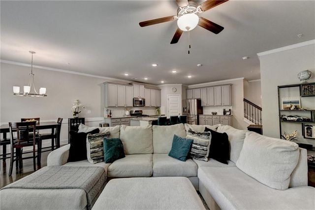 117 Hibiscus Court, Woodstock, GA 30188