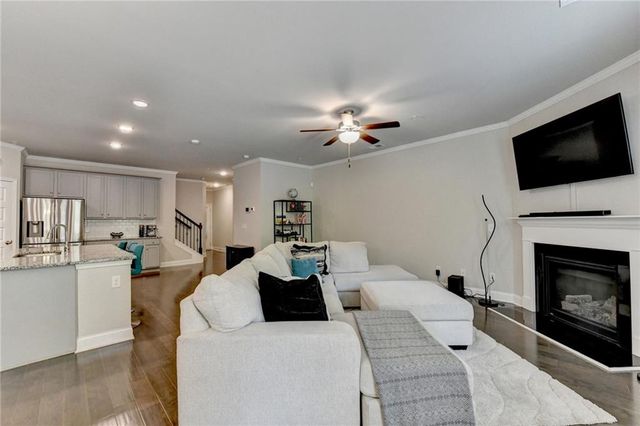 117 Hibiscus Court, Woodstock, GA 30188