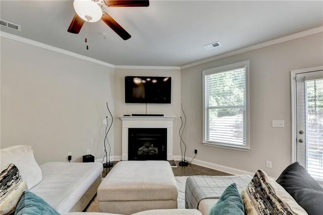 117 Hibiscus Court, Woodstock, GA 30188