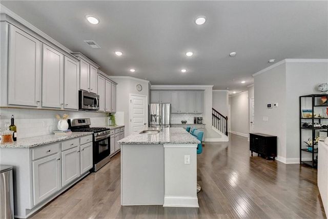 117 Hibiscus Court, Woodstock, GA 30188