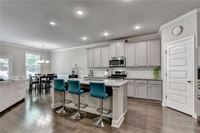 117 Hibiscus Court, Woodstock, GA 30188