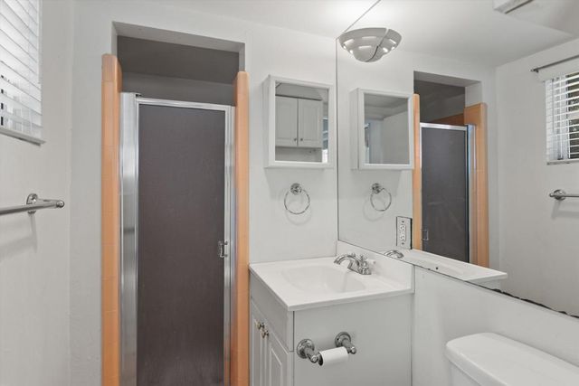 1387 E Verbena Drive, Palm Springs, CA 92262