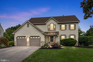 9 BRIDAL ROSE CT, Newtown, PA 18940