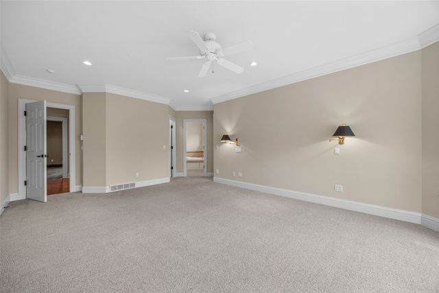 5012 Autumn DR NE, Cedar Rapids, IA 52411