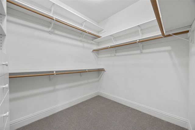 5012 Autumn DR NE, Cedar Rapids, IA 52411