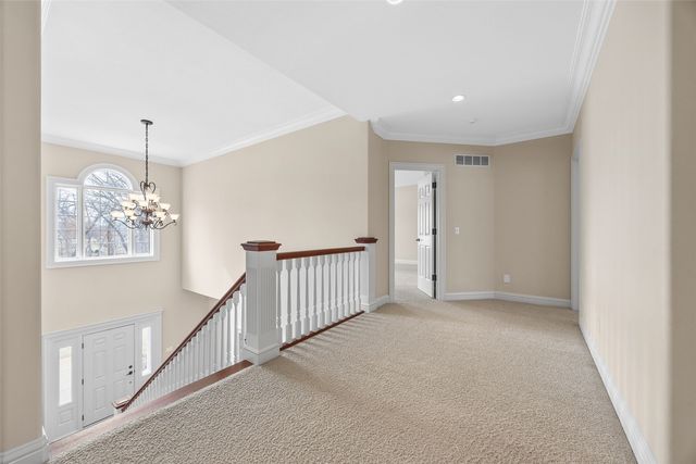 5012 Autumn DR NE, Cedar Rapids, IA 52411