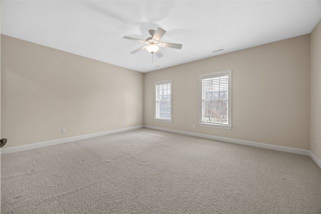 5012 Autumn DR NE, Cedar Rapids, IA 52411