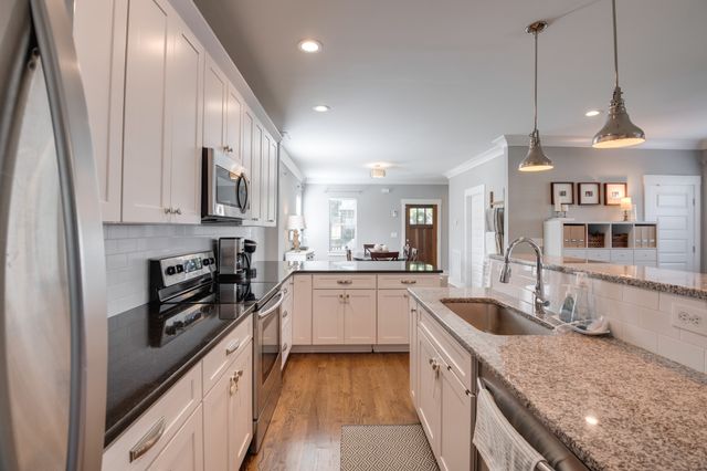 508 Morton Ave, Nashville, TN 37211