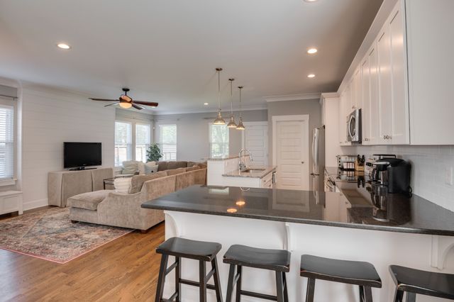 508 Morton Ave, Nashville, TN 37211