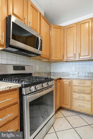 9410 52ND AVE, College Park, MD 20740