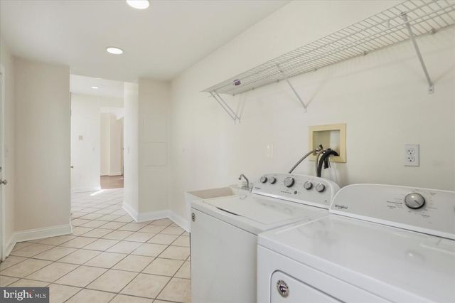 9410 52ND AVE, College Park, MD 20740
