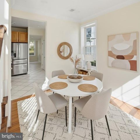 9410 52ND AVE, College Park, MD 20740