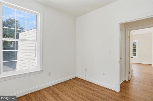 9410 52ND AVE, College Park, MD 20740