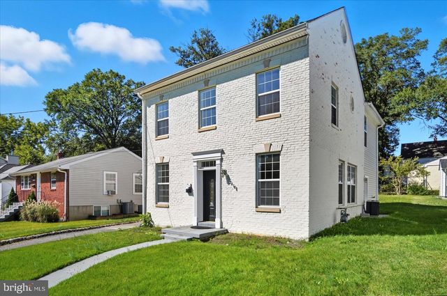 9410 52ND AVE, College Park, MD 20740
