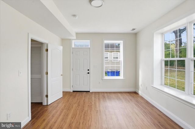 9410 52ND AVE, College Park, MD 20740
