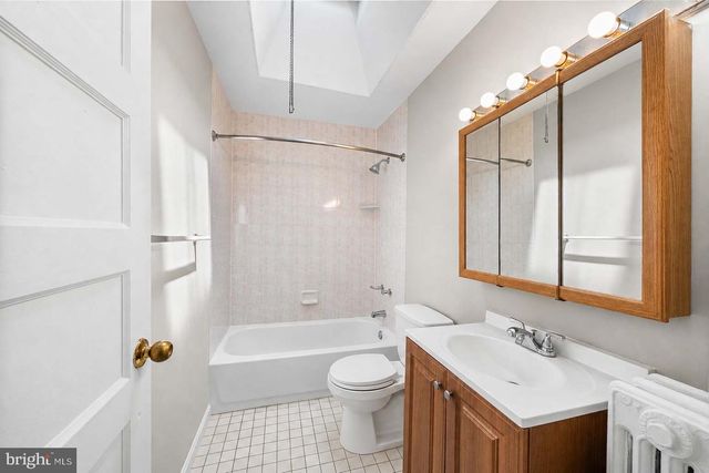 7036 RADBOURNE RD, Upper Darby, PA 19082