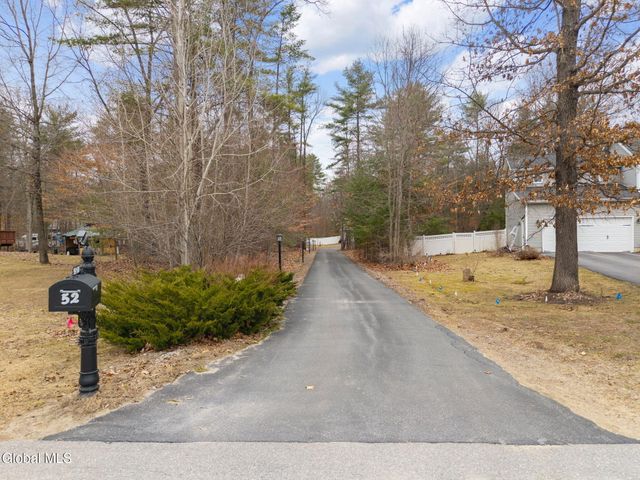 52 Brampton Lane, Northumberland, NY 12831