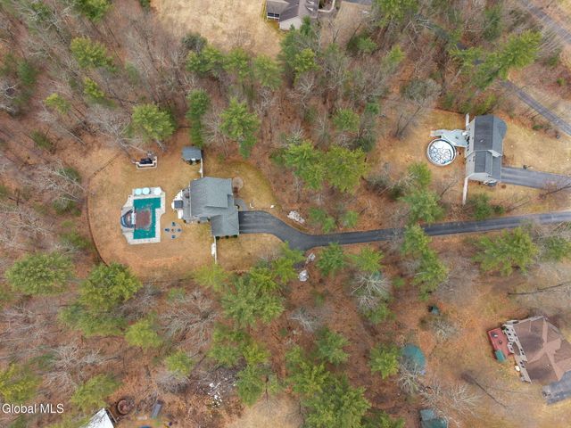 52 Brampton Lane, Northumberland, NY 12831