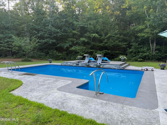 52 Brampton Lane, Northumberland, NY 12831