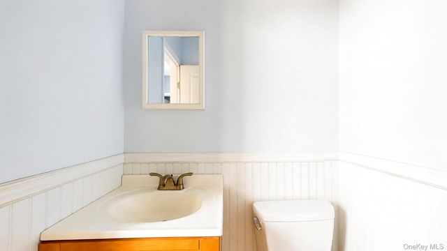 168 W Park Avenue 2nd Floor, Long Beach, NY 11561