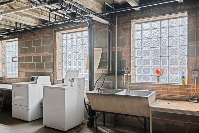 340 Ridge Avenue 1, Evanston, IL 60202