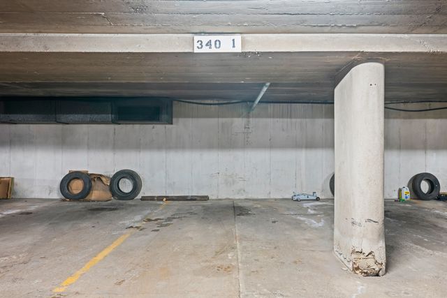 340 Ridge Avenue 1, Evanston, IL 60202