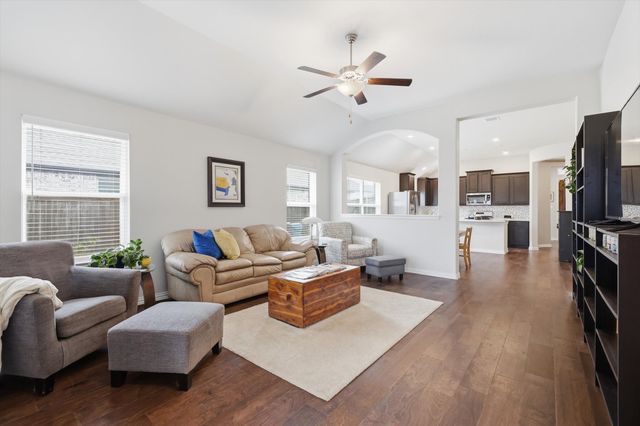 1020 Embers Lane, Denton, TX 76201