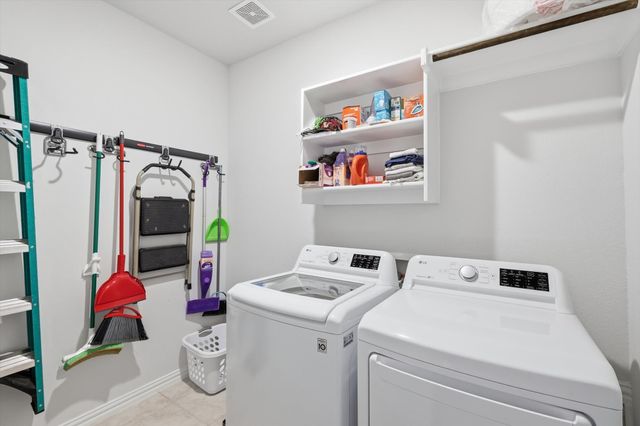 1020 Embers Lane, Denton, TX 76201