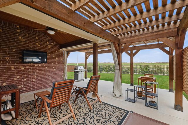 1020 Embers Lane, Denton, TX 76201