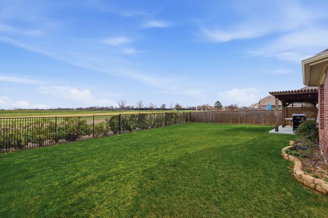 1020 Embers Lane, Denton, TX 76201