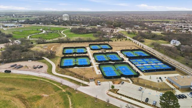 1020 Embers Lane, Denton, TX 76201