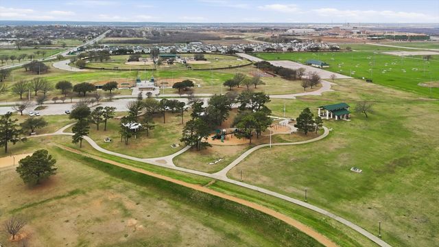 1020 Embers Lane, Denton, TX 76201