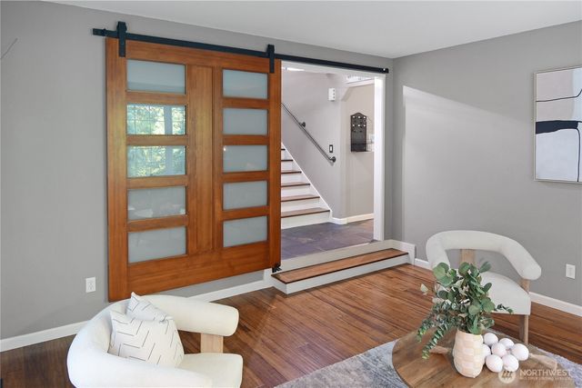16732 NE 138th Court, Woodinville, WA 98072