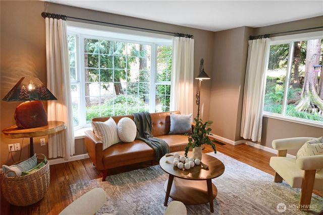 16732 NE 138th Court, Woodinville, WA 98072