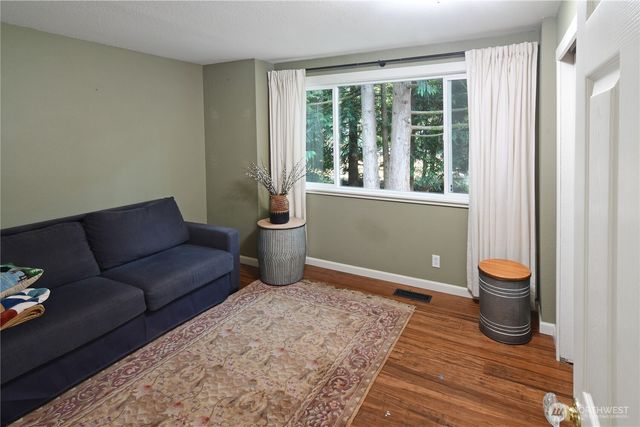 16732 NE 138th Court, Woodinville, WA 98072
