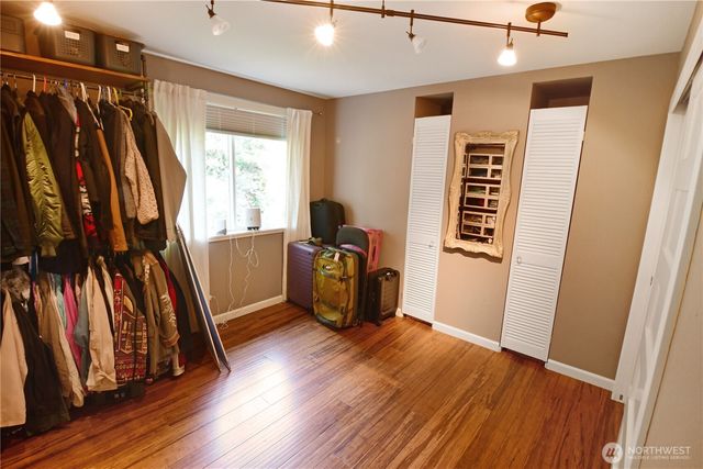 16732 NE 138th Court, Woodinville, WA 98072