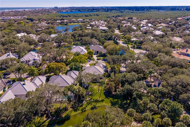 105 Island Cottage Lane, Vero Beach, FL 32963